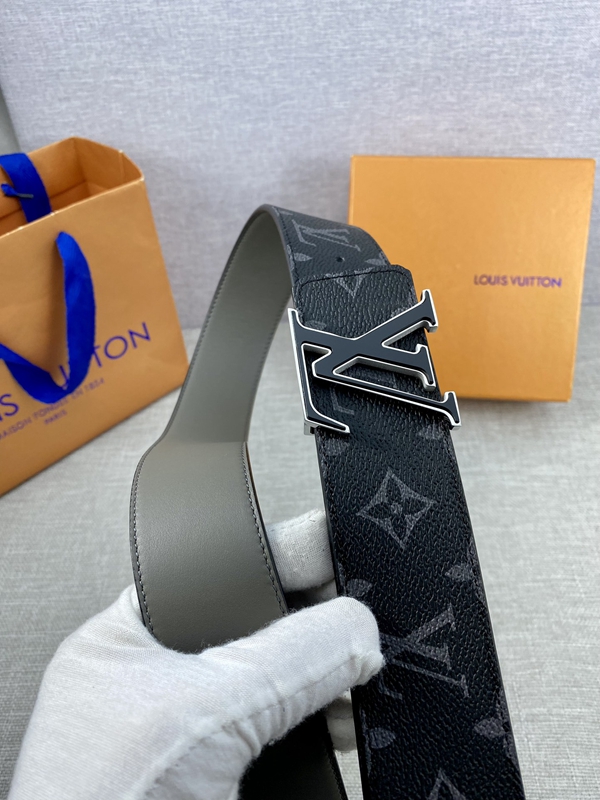 激安ルイヴィトンベルト背面デザイン